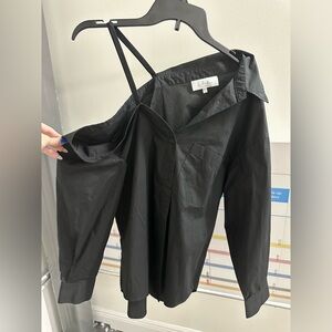 L’Academie Blouse off the shoulder